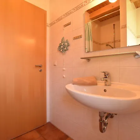 Charming Holiday In With Terrace Ferienhaus Rerik