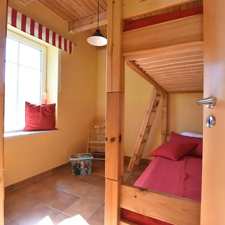 Charming Holiday In With Terrace Ferienhaus *